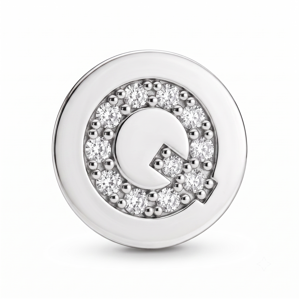 Letter Q Charm